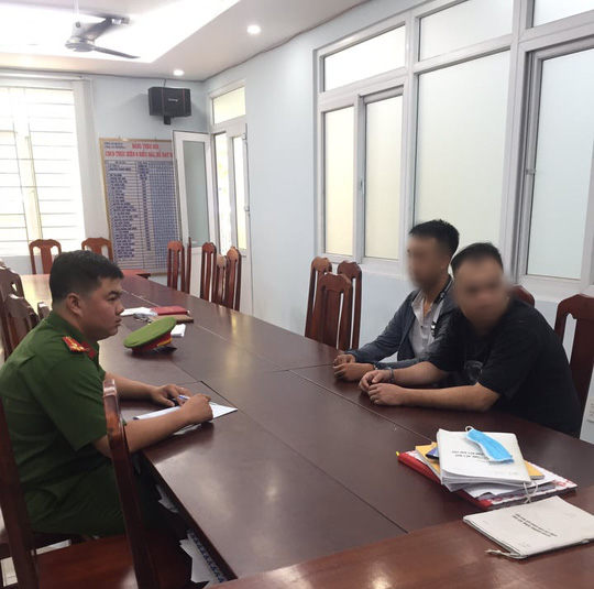 Thác loạn tập thể trong căn hộ chung cư ở quận 8