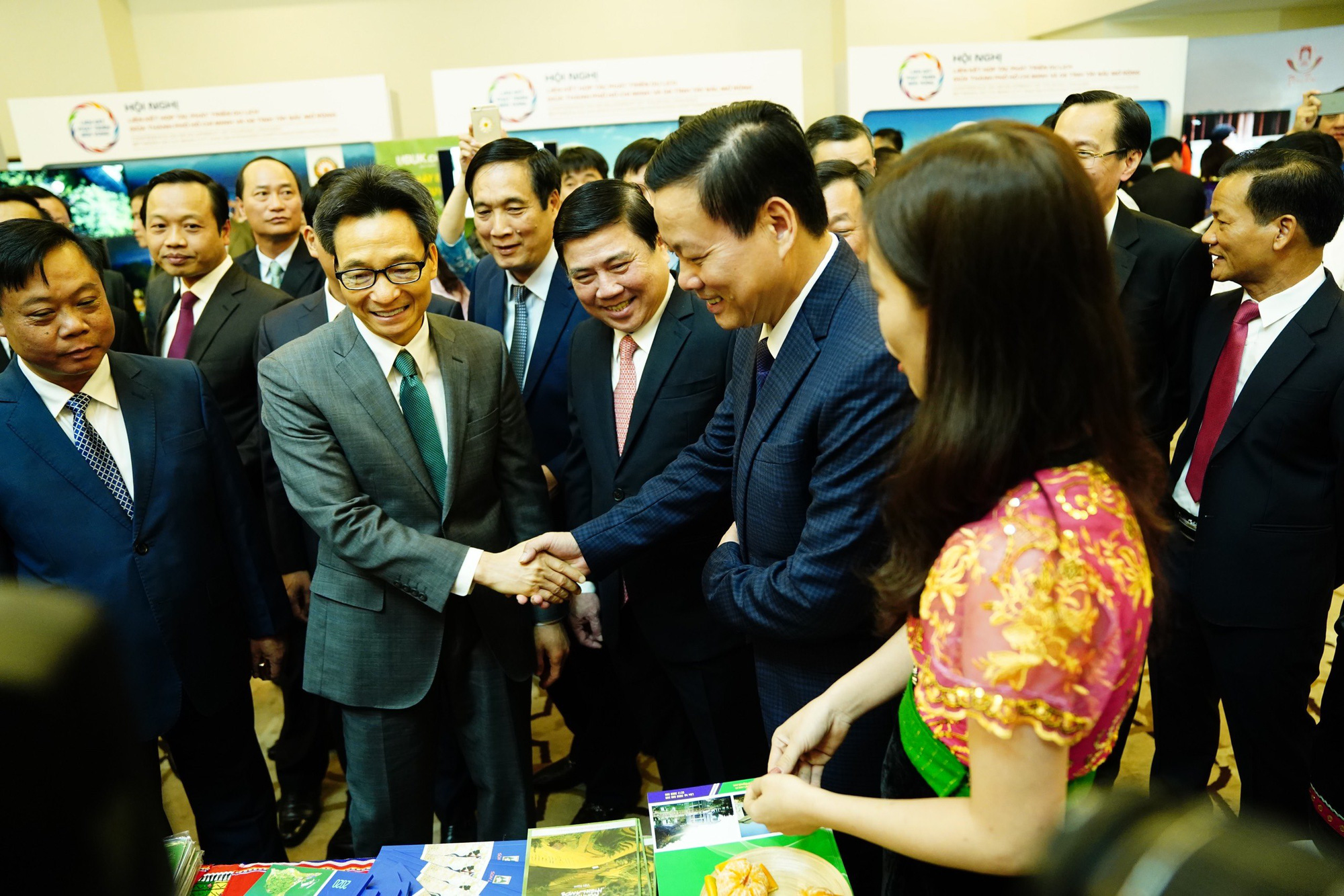Loạt giải pháp thúc đẩy liên kết du lịch TP HCM và vùng Tây Bắc mở rộng