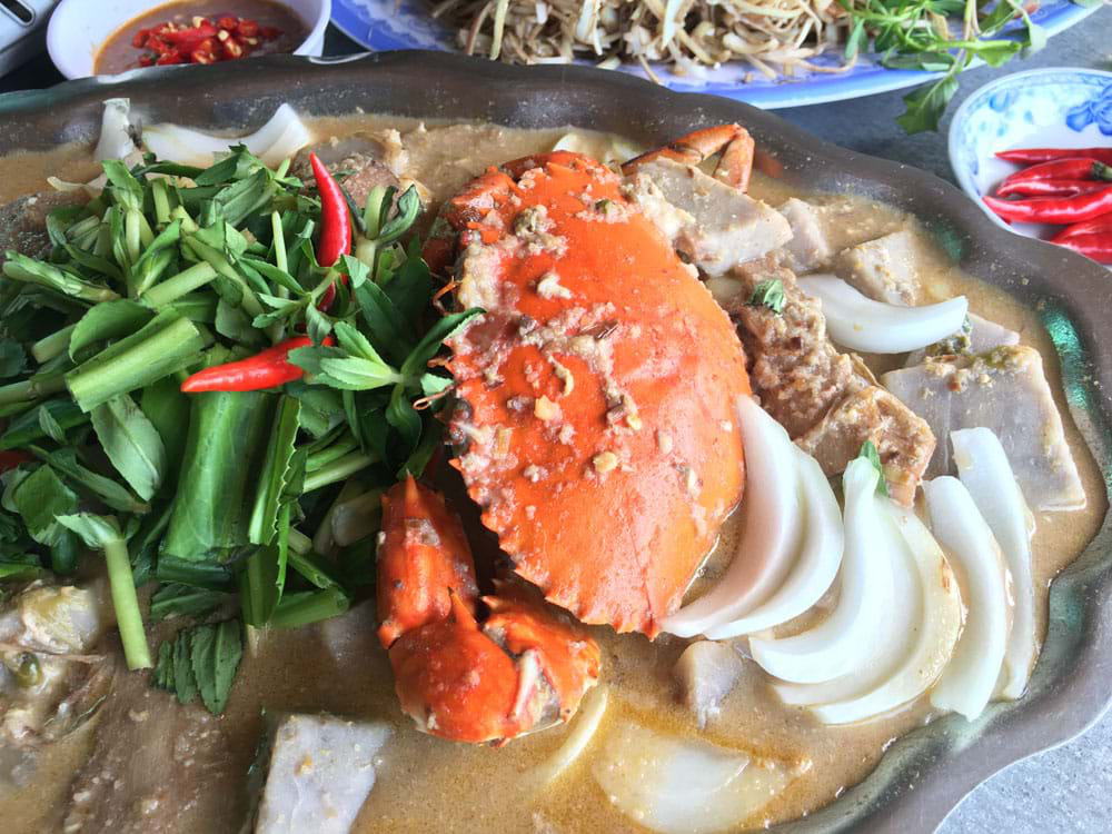 Cua “ăn chay”, chị Hai chết thèm! - Ảnh 2.