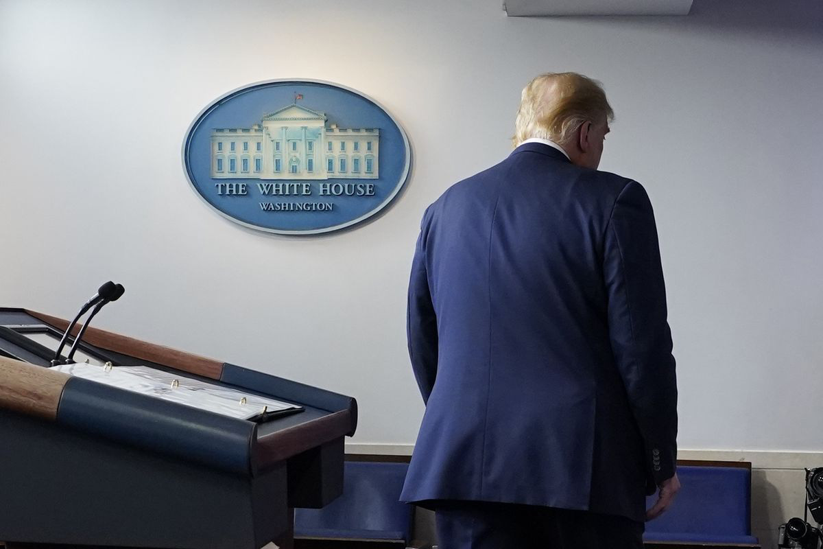 Tổng thống Trump tuyên bố “đã giành chiến thắng bầu cử”