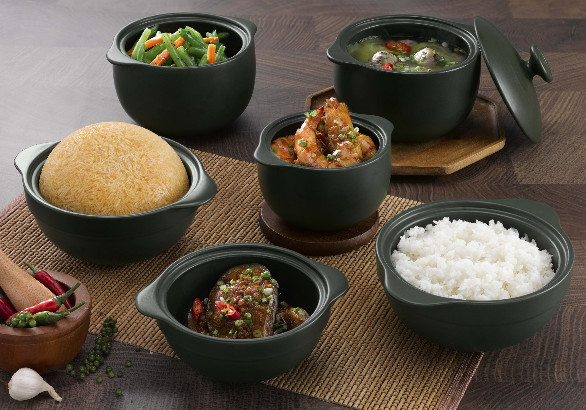 Sống khỏe với nồi sứ dưỡng sinh