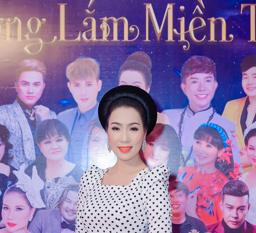 Đêm nhạc ‘Thương lắm Miền Trung’ của Trịnh Kim Chi giúp bà con vùng lũ gần 800 triệu đồng
