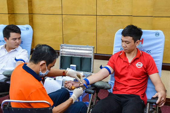 Hơn 600 CB-CNV SAMCO hiến máu tình nguyện