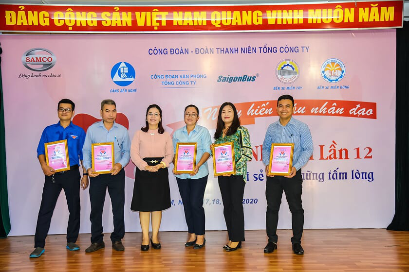 Ấm áp chương trình hiến máu tình nguyện “Trái tim nhân ái” - Ảnh 4.