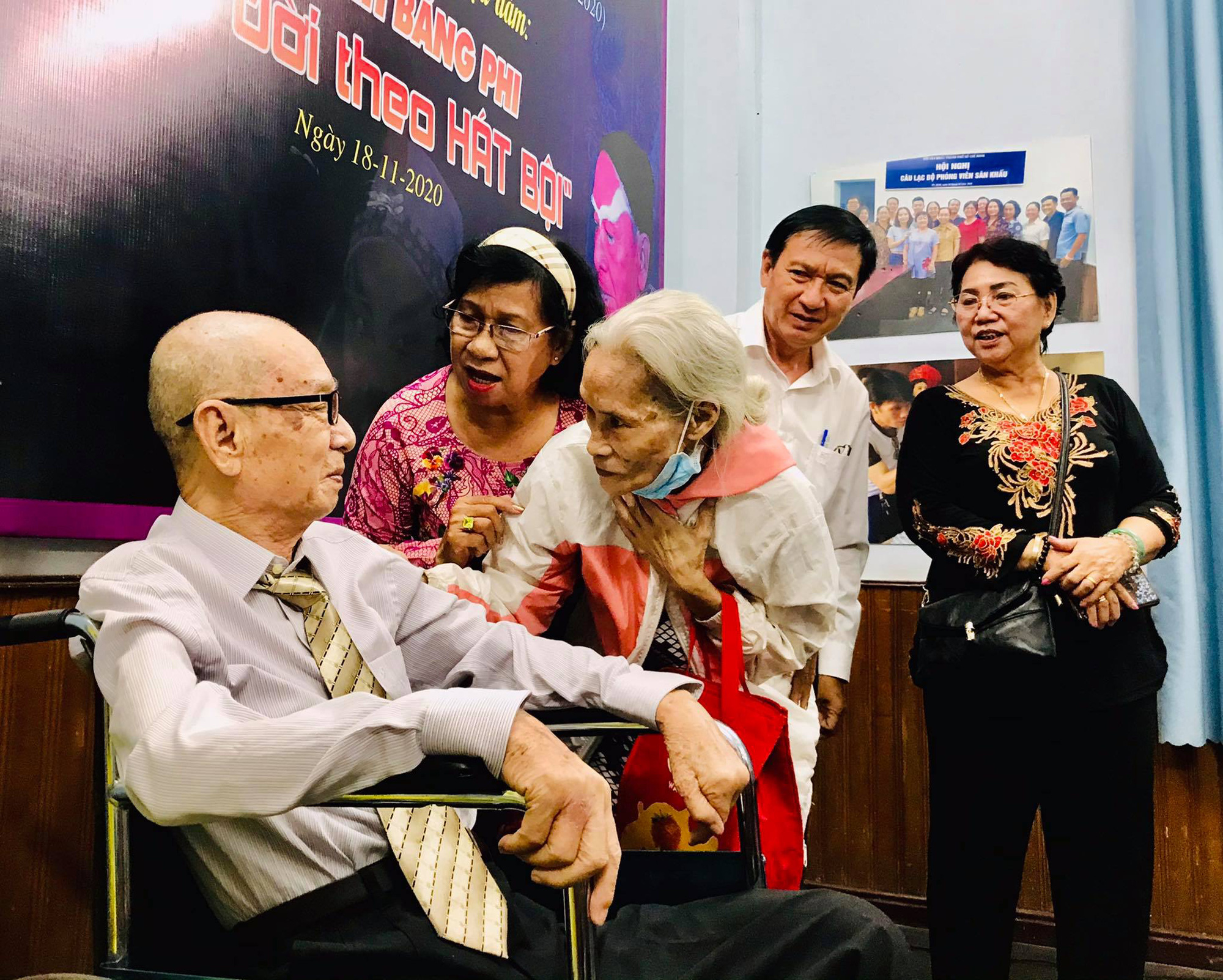 Nghệ sĩ tề tựu vinh danh NSND Đinh Bằng Phi - Ảnh 3.