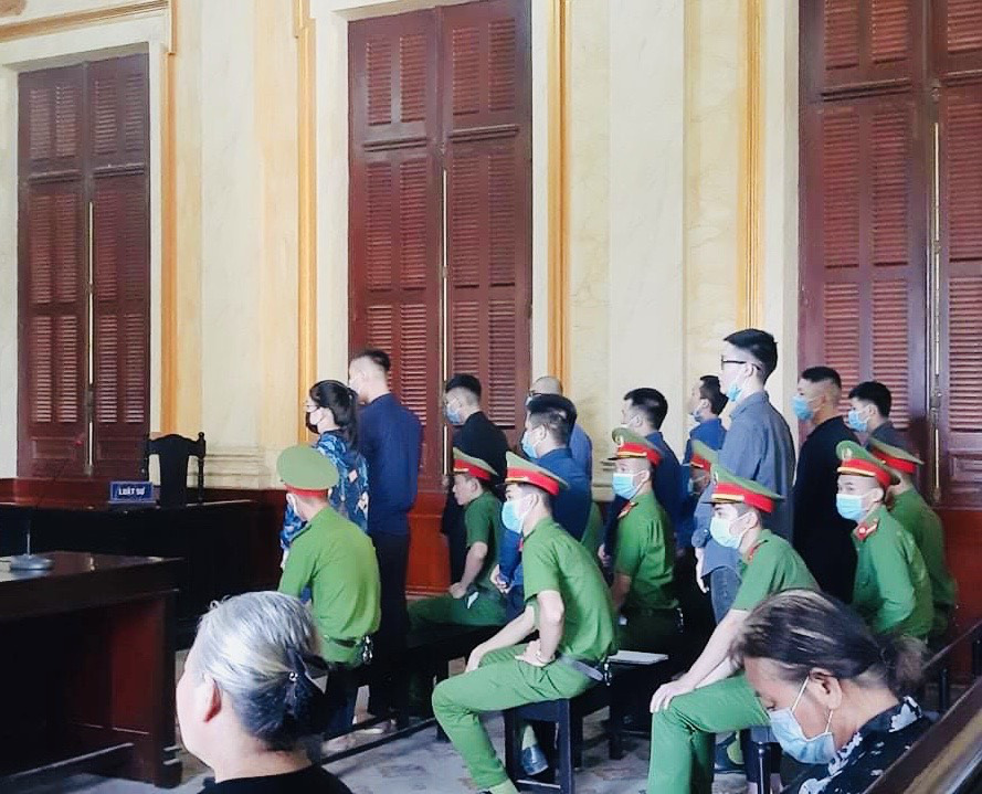 Giả danh cơ quan tiến hành tố tụng chiếm đoạt hàng chục tỉ đồng