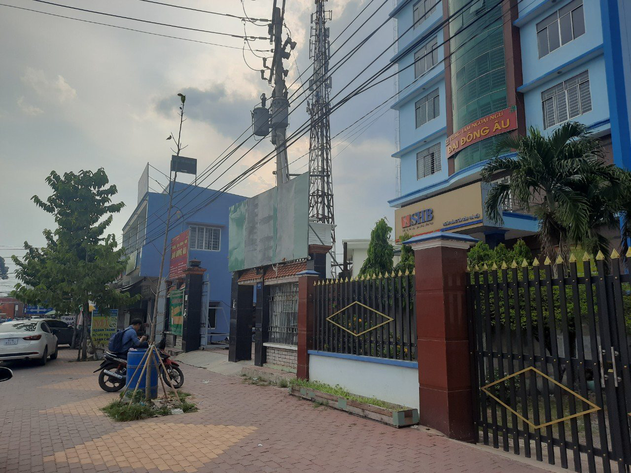  B&igrave;nh Dương: truy t&igrave;m đối tượng đột nhập cướp ng&acirc;n h&agrave;ng bất th&agrave;nh - Ảnh 2.