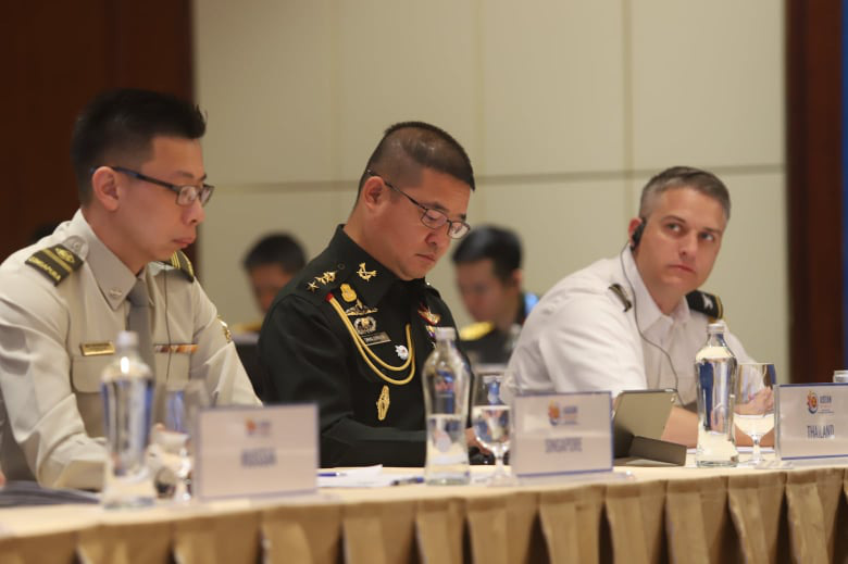 Thượng tướng Nguyễn Ch&iacute; Vịnh chủ tr&igrave; hội nghị quốc ph&ograve;ng với sự tham dự của Mỹ, Trung Quốc - Ảnh 7.