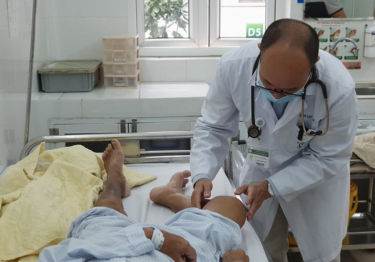 Chuyên gia lý giải bệnh Whitmore tăng đột biến sau mưa lũ