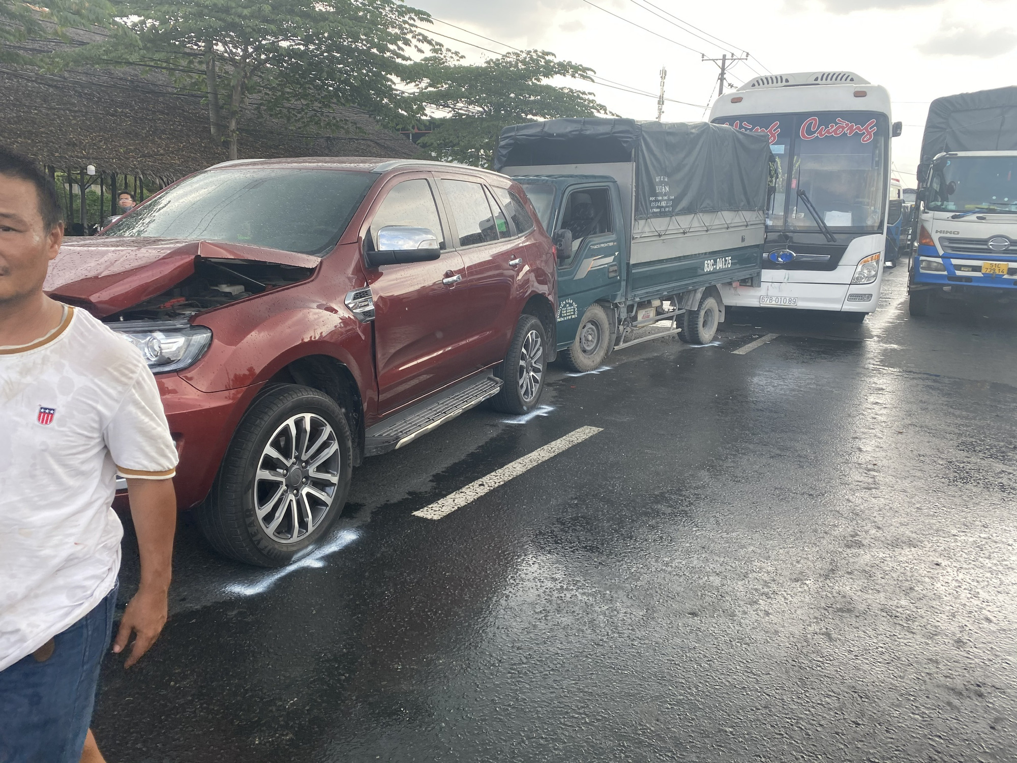 Nhiều ôtô tông liên hoàn trên Quốc lộ 1