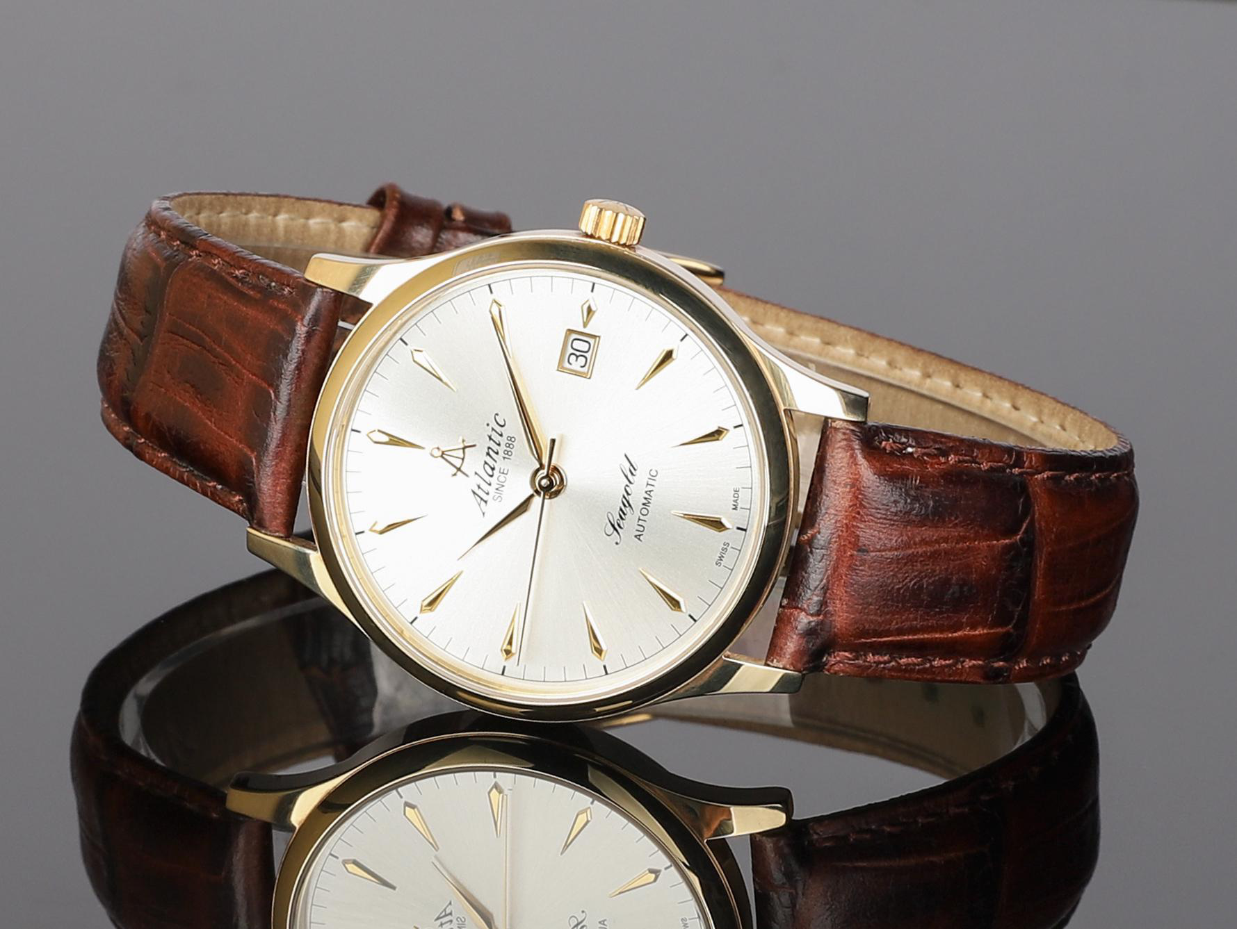 Black Friday với ưu đãi cực khủng từ Đăng Quang Watch: giảm ngay 30%, mua ngay kẻo lỡ
