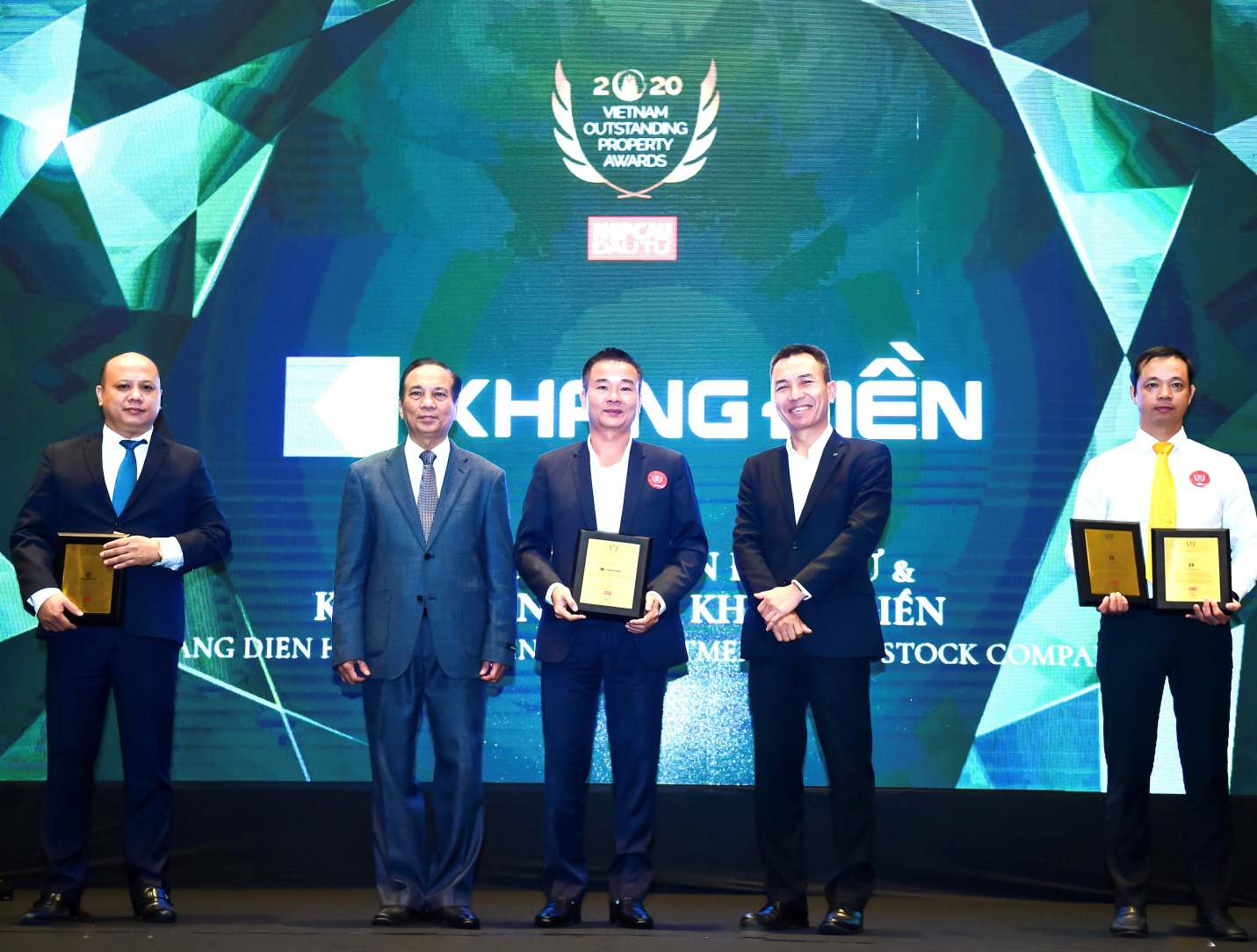 Vinh danh bất động sản tiêu biểu Việt Nam 2020