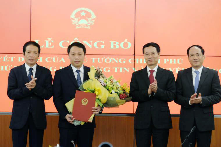 Bộ TT-TT có tân Thứ trưởng 37 tuổi