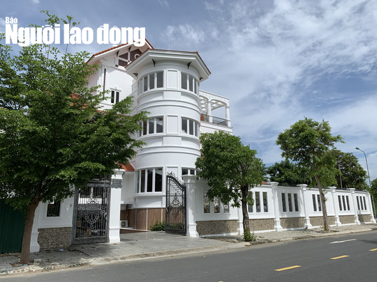 Công an canh phòng cẩn mật nguyên Bí thư Nha Trang sau khi bị tấn công - Ảnh 3.