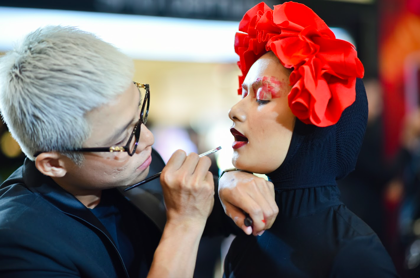 L&ecirc; Lạc Chấn xuất sắc gi&agrave;nh ng&ocirc;i qu&aacute;n qu&acirc;n cuộc thi Shu Artistry - Ảnh 4.