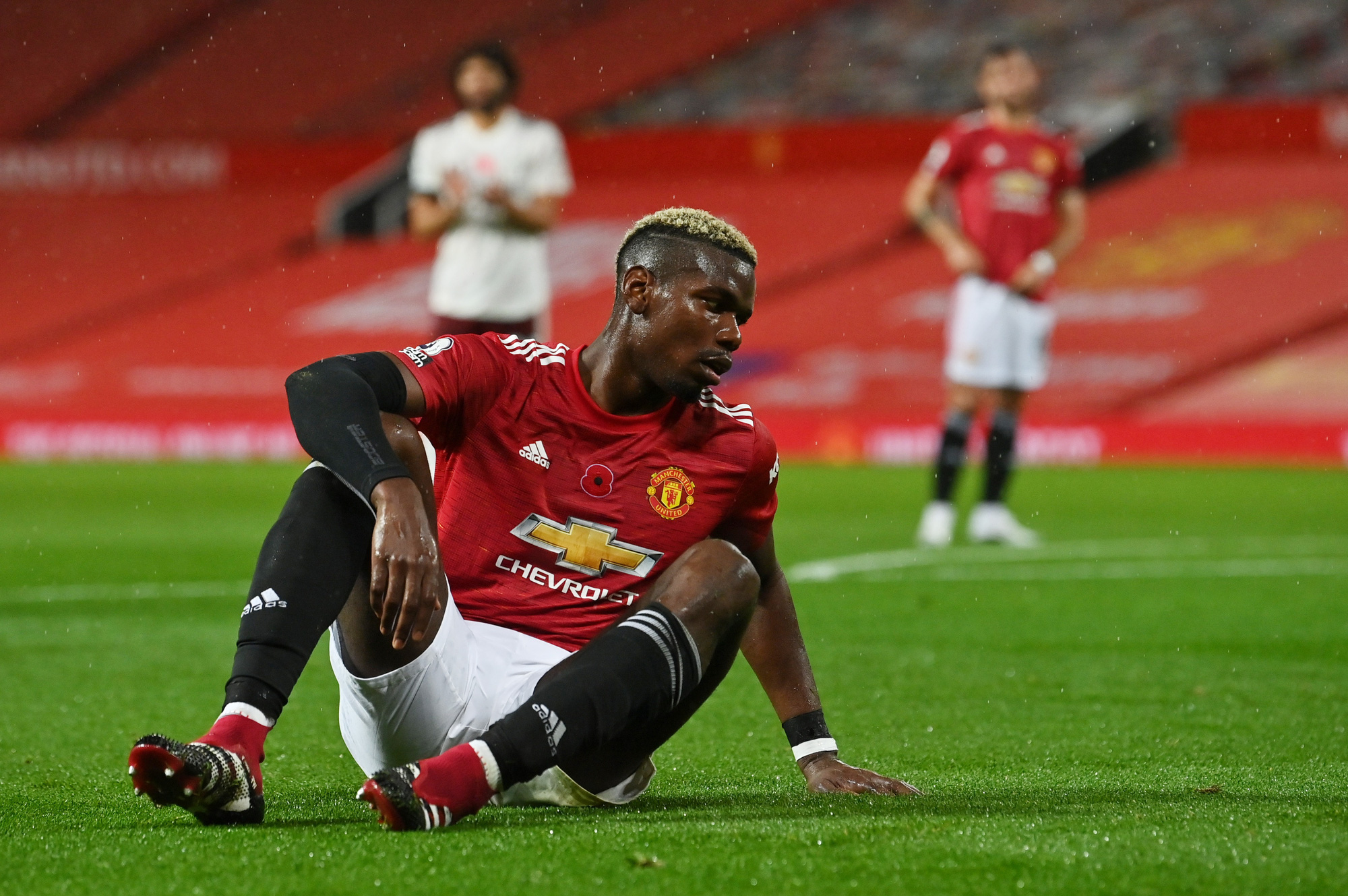 Paul Pogba tạo phạt đền, Man United gục ngã trước Arsenal - Ảnh 7.