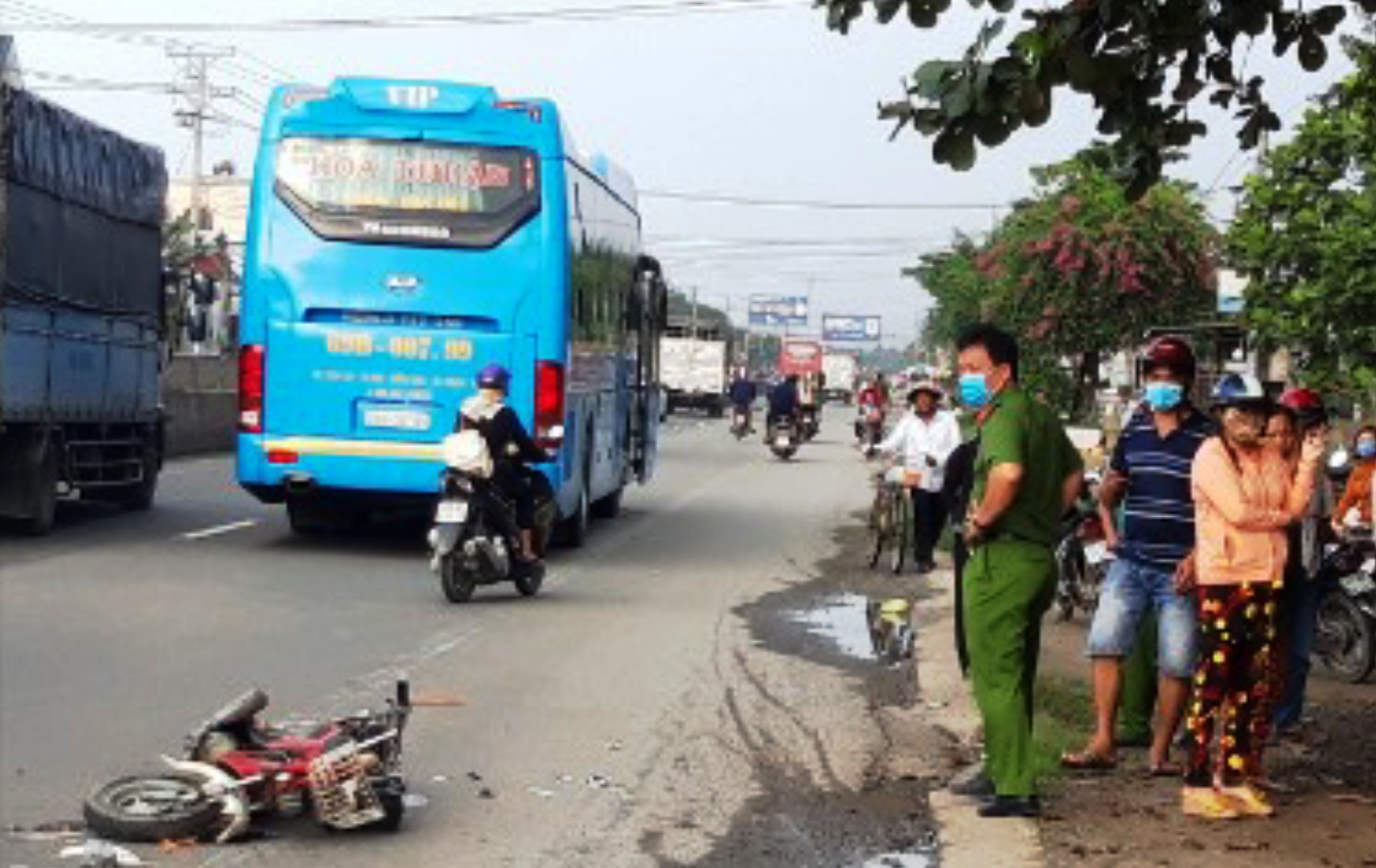 Thêm một người tử vong trong vụ tai nạn giao thông làm 2 mẹ con chết ở Tiền Giang