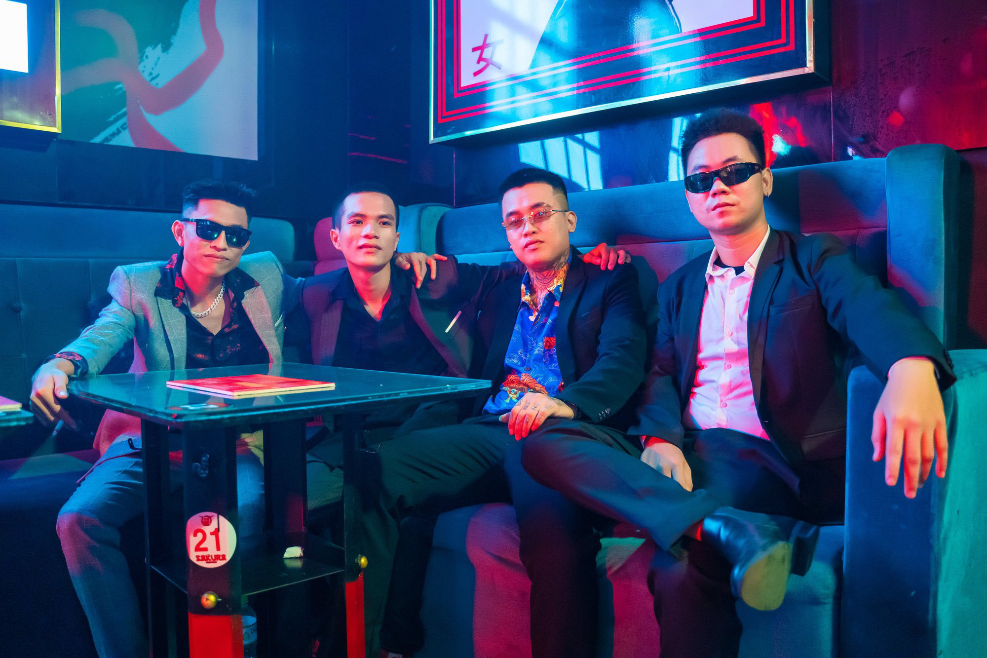 Chưa đầy 12 giờ ra mắt, "Hồng tàn" (G5R) lọt top trending