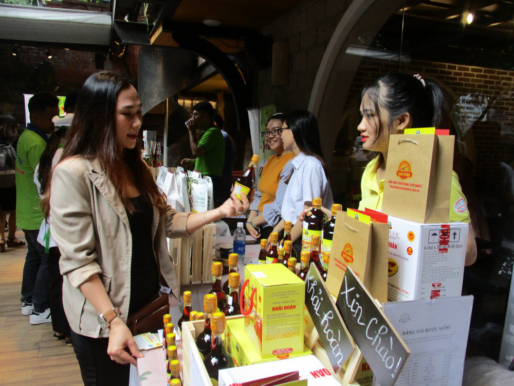 Thịt heo rừng hữu cơ lần đầu xuất hiện tại “Organic Town – Gis Market” - Ảnh 7.