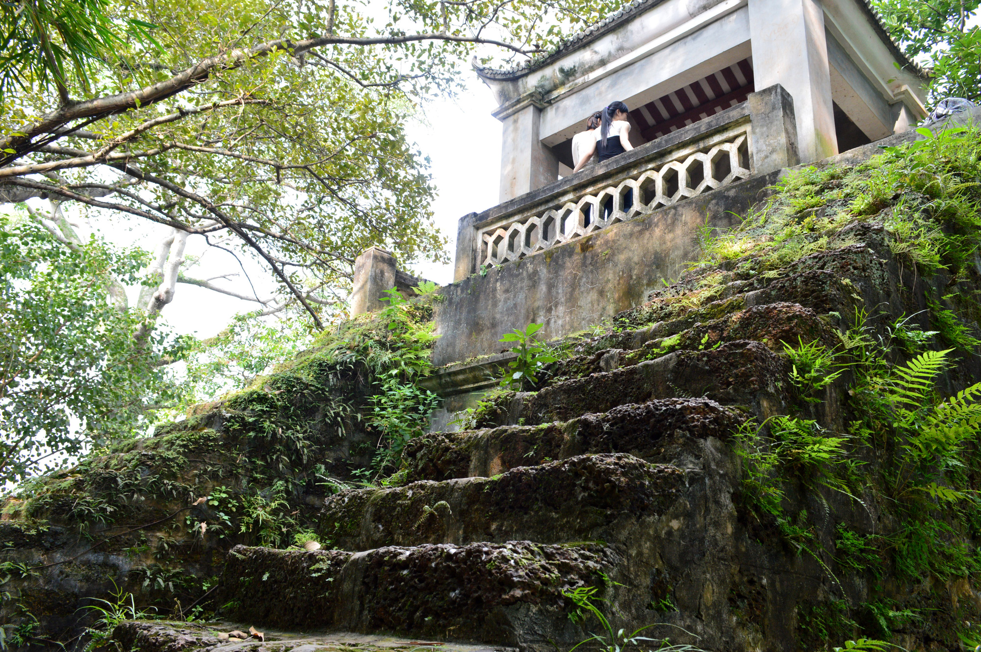 Về miền đá ong - Ảnh 2.