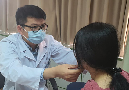 Làm đẹp bằng máu tự thân có giúp làn da trắng sáng, "cải lão hoàn đồng"?