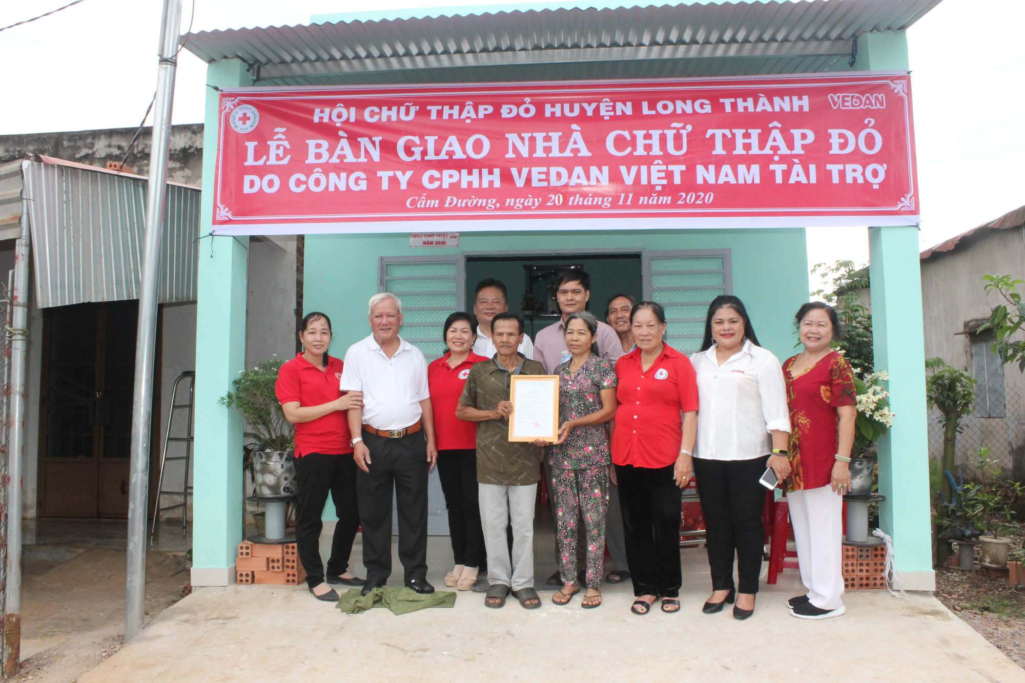 Vedan Việt Nam trao tặng 4 căn nh&agrave; Chữ thập đỏ - Ảnh 2.