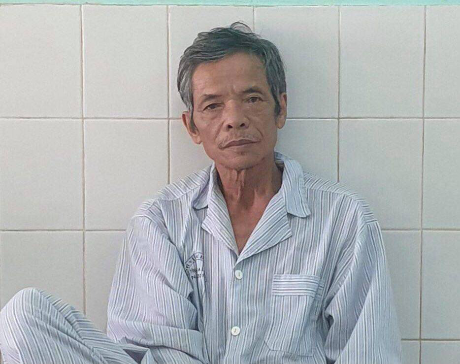 Bắt hung thủ lẻn vào nhà, đâm chết người chồng đang ngủ cùng vợ - Ảnh 2.
