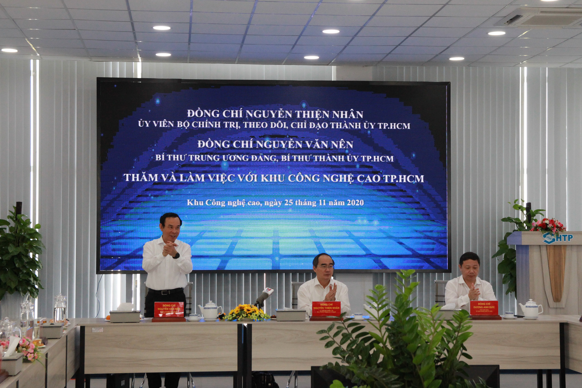 B&iacute; thư Nguyễn Văn N&ecirc;n chỉ đạo th&aacute;o gỡ vướng mắt tại Khu C&ocirc;ng nghệ cao TP HCM - Ảnh 2.