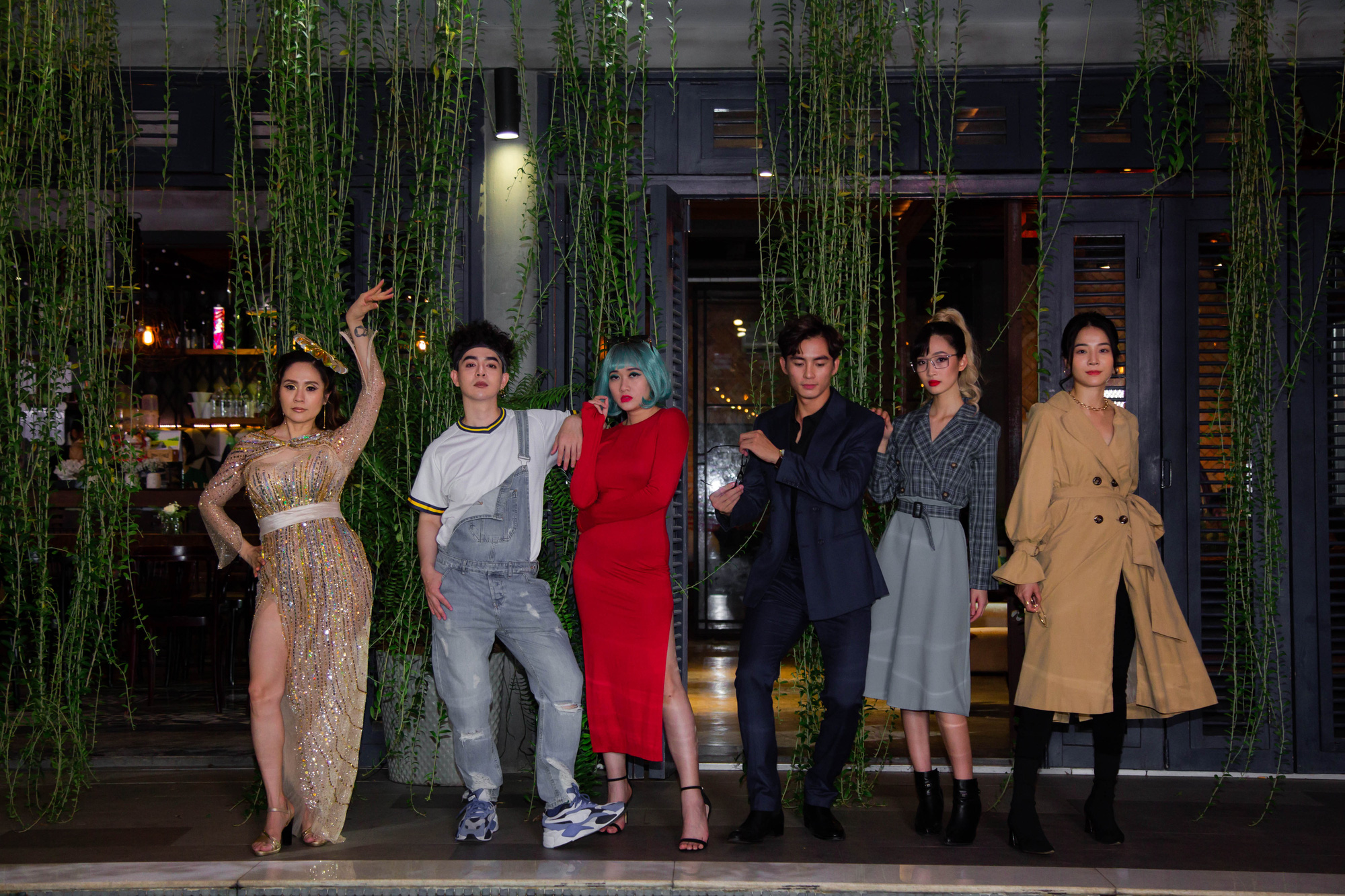 Diễn viên Thanh Thúy khoe vẻ đẹp gợi cảm - Ảnh 7.