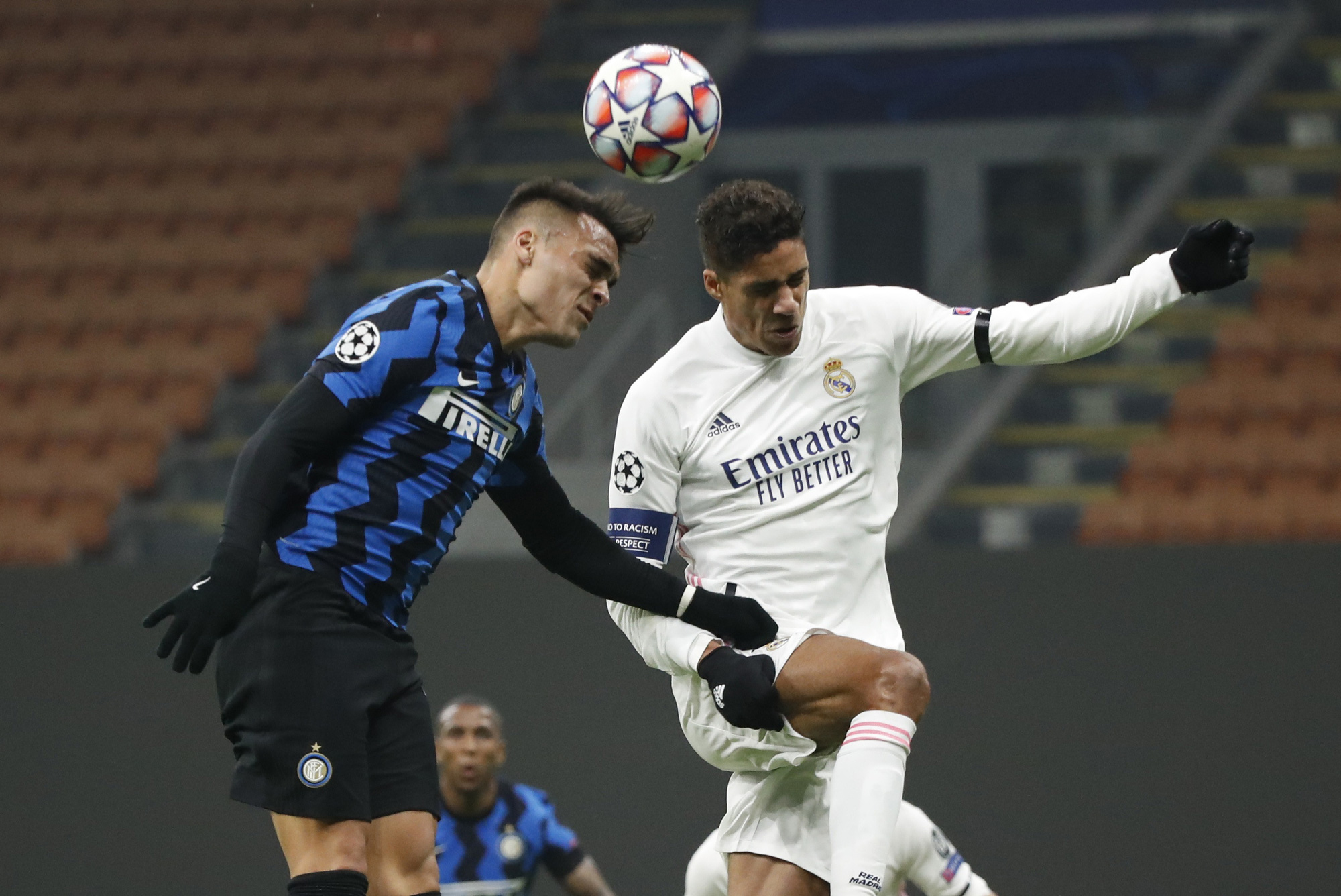 Thẻ đỏ tai hại, Inter Milan trắng tay trước Real Madrid tr&ecirc;n s&acirc;n nh&agrave; - Ảnh 2.