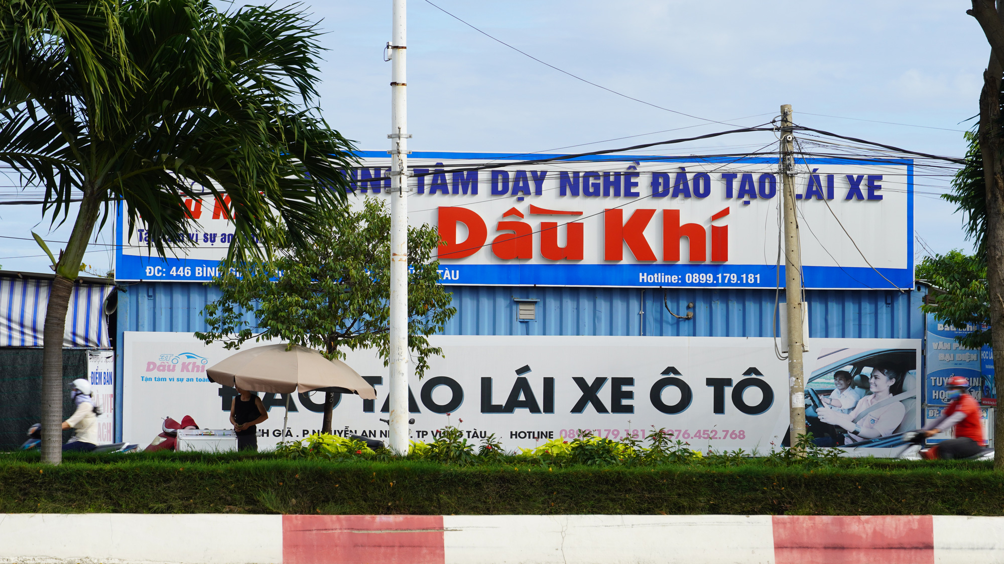 Hàng ngàn học viên lái xe ở Bà Rịa- Vũng Tàu bất ngờ bị... bỏ rơi!