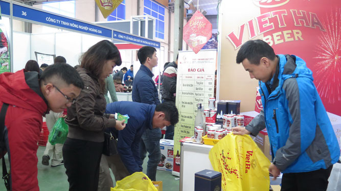 Hà Nội: Mở thêm nhiều điểm bán hàng Việt phục vụ công nhân