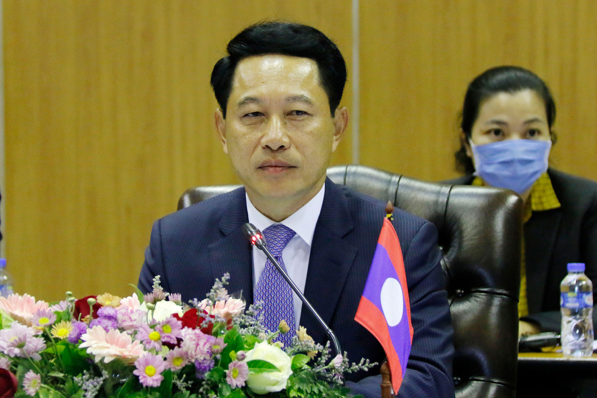 Nối lại chuyến bay thương mại đầu ti&ecirc;n giữa H&agrave; Nội - Vi&ecirc;ng Chăn - Ảnh 4.