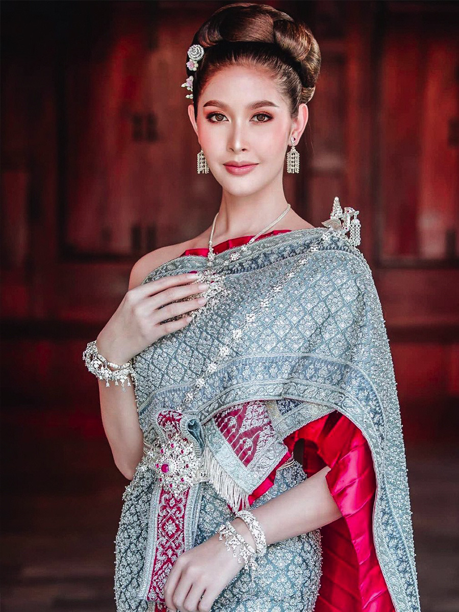 hoa-hau-chuyen-gioi-6-1606616661