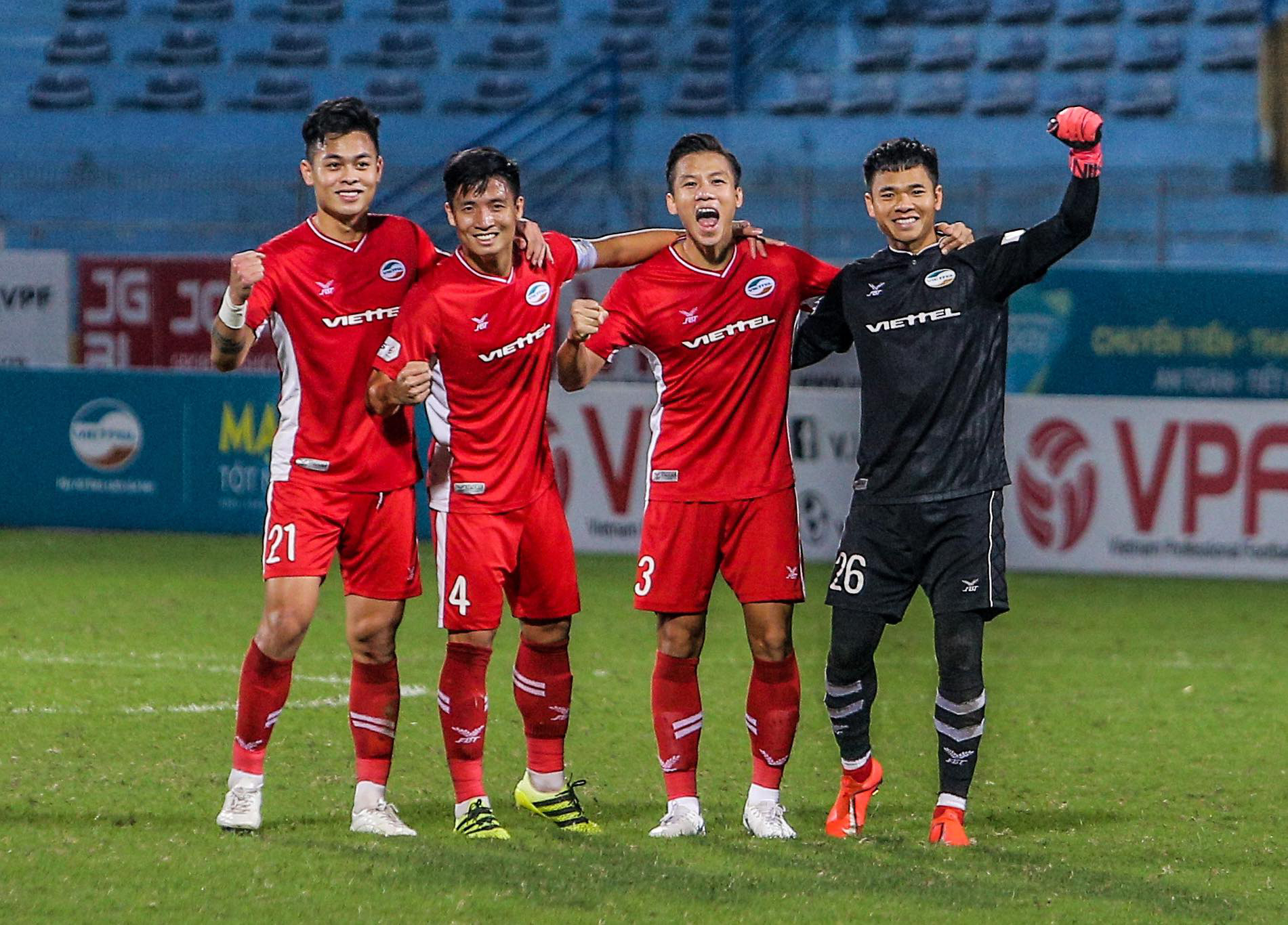CLB Viettel tiến sát ngôi vô địch V-League