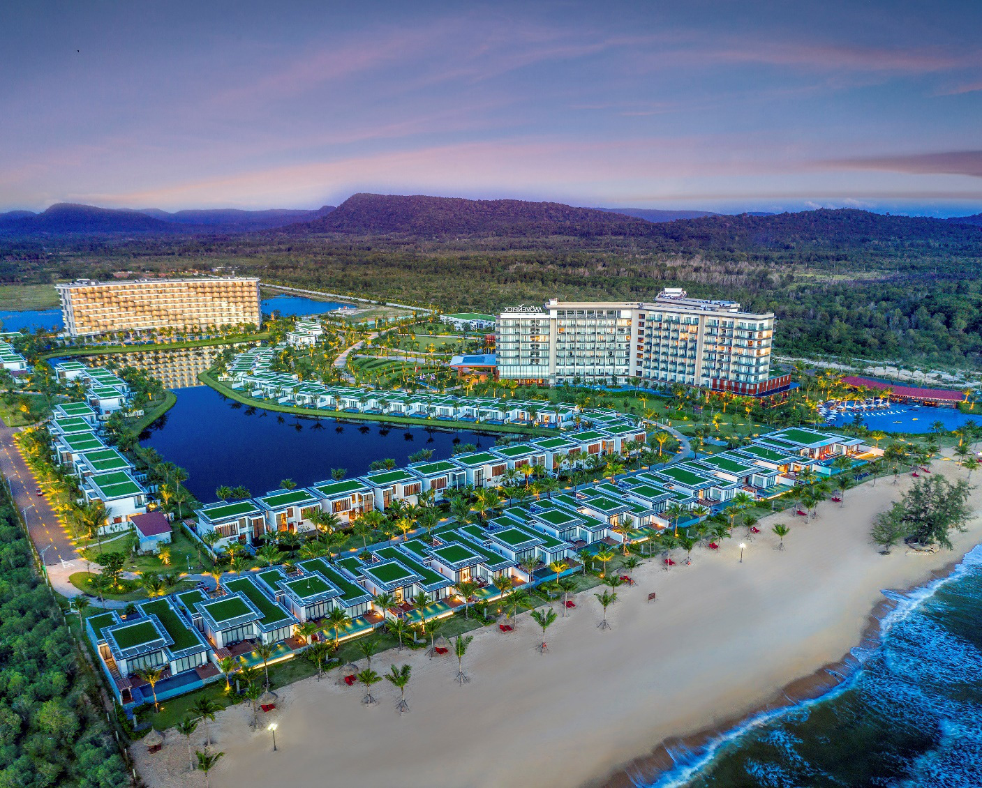 Trải nghiệm check-in hạng thương gia ở M&ouml;venpick Ph&uacute; Quốc - Ảnh 1.
