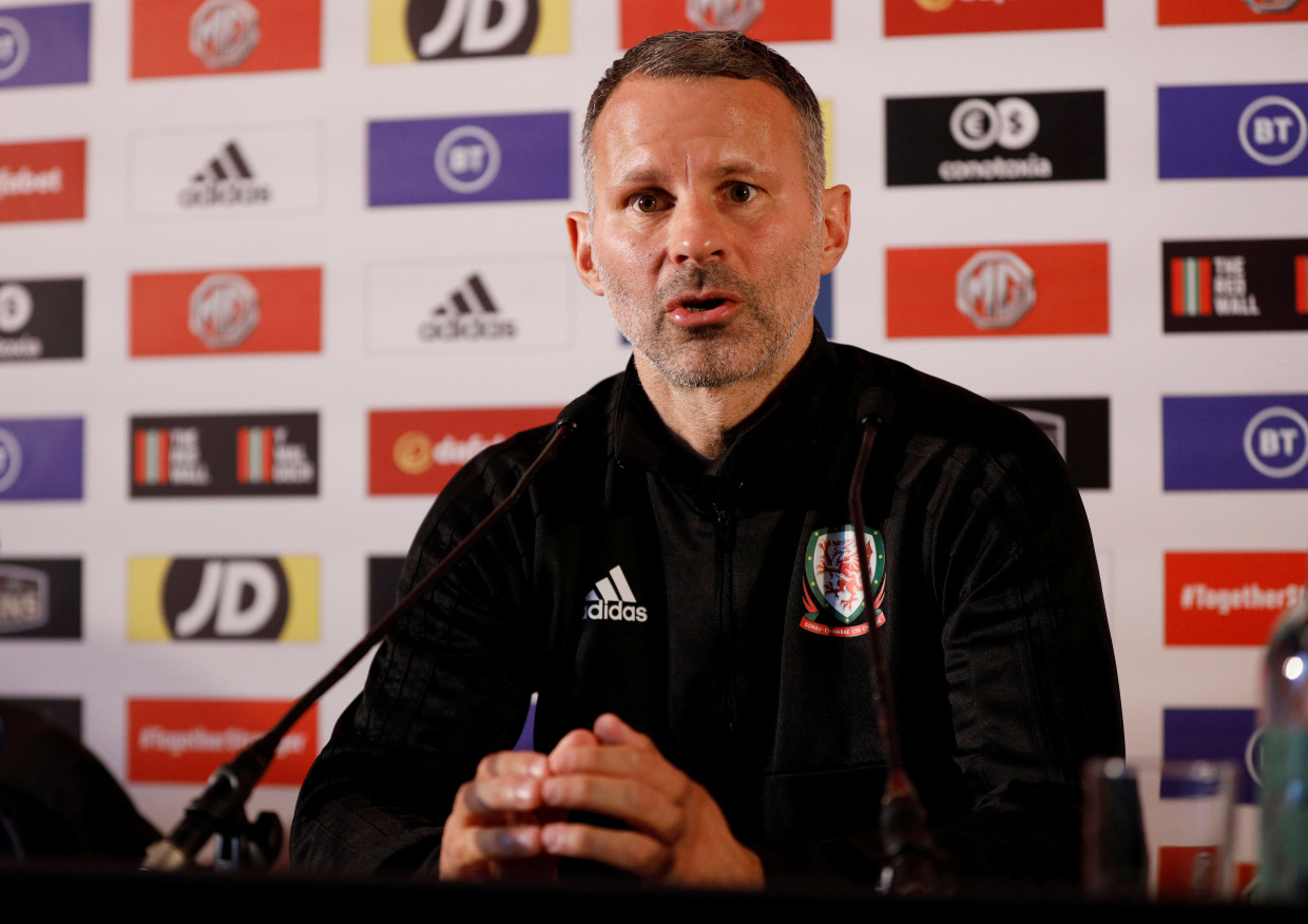 Cựu sao M.U Ryan Giggs bị bắt khẩn cấp v&igrave; bạo h&agrave;nh bạn g&aacute;i - Ảnh 5.