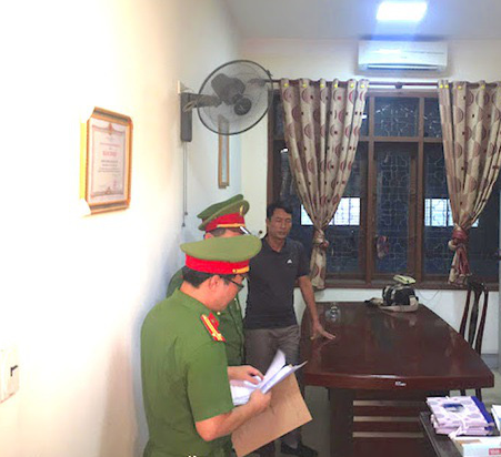 Khởi tố nguyên quyền trưởng phòng Chính sách của Ban Dân tộc Nghệ An tội tham ô