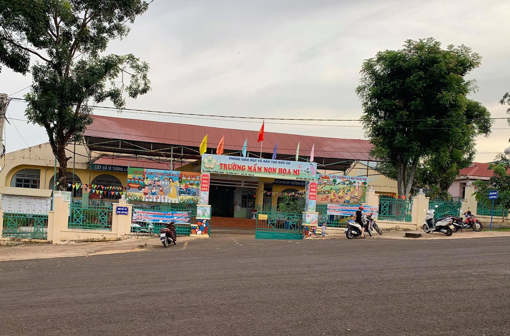 Trường mầm non ở huyện thu nhiều khoản phí cao, phụ huynh phản ứng