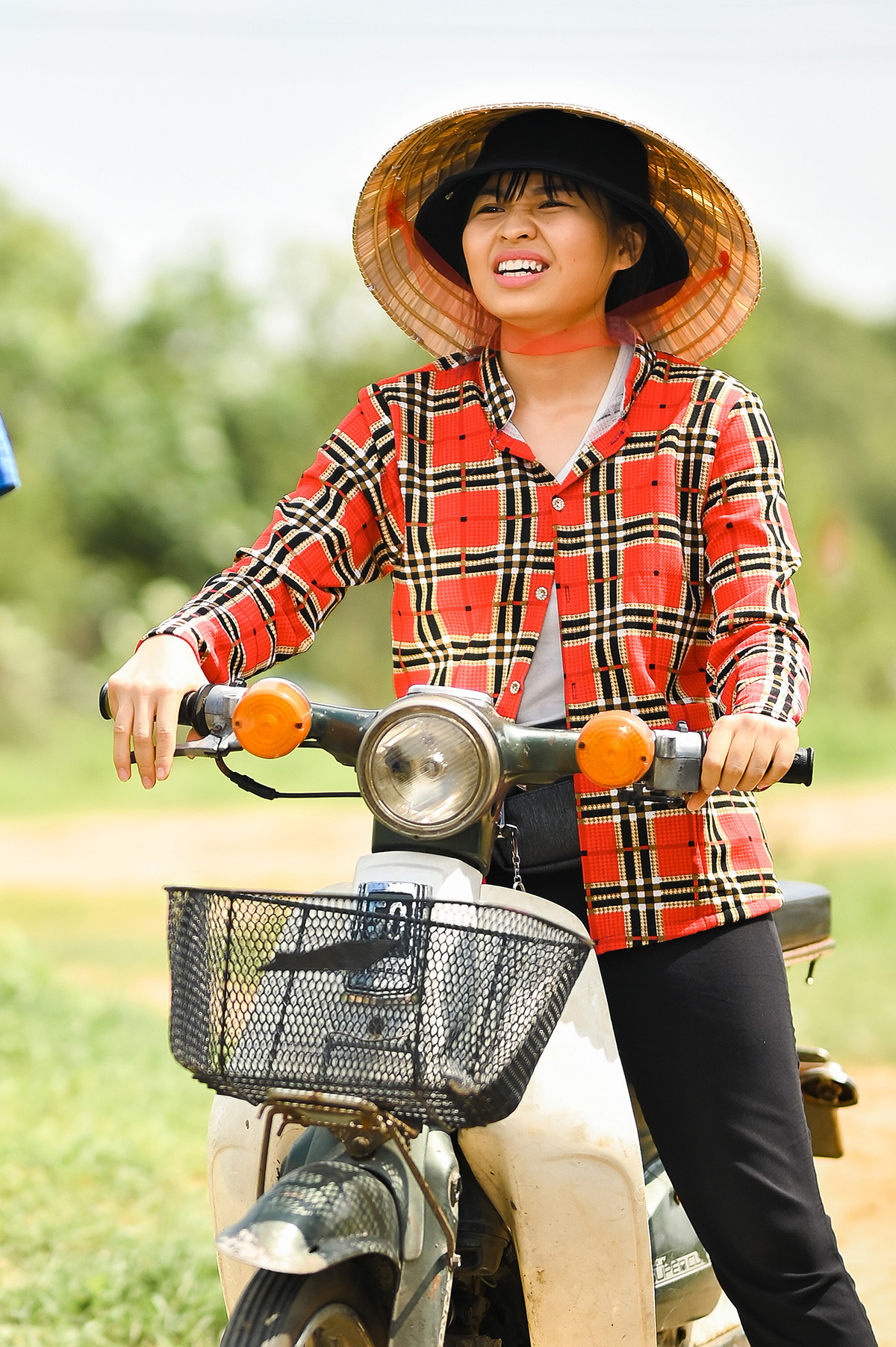 L&ecirc; Lộc đ&uacute;ng chất con nh&agrave; n&ograve;i trong Ước hẹn l&agrave;ng ch&agrave;i - Ảnh 4.