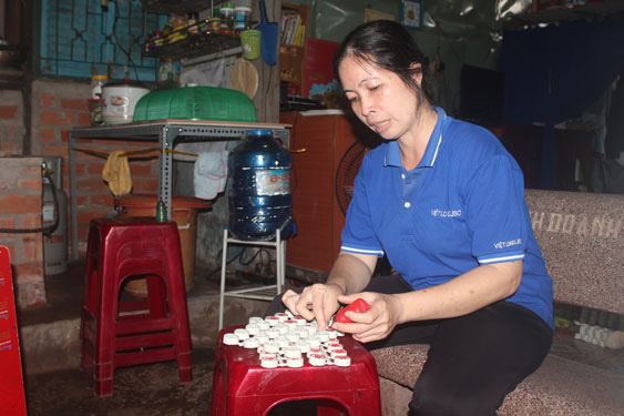Điểm tựa l&uacute;c kh&oacute; khăn - Ảnh 1.