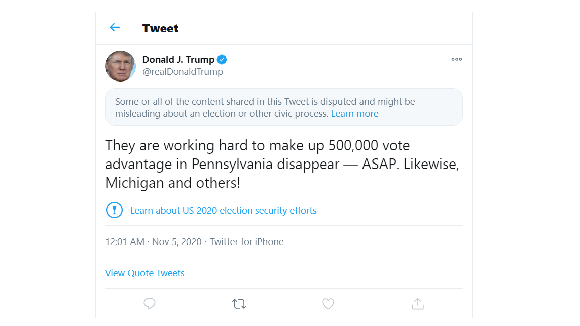 Đối thủ s&aacute;t vạch đ&iacute;ch, Tổng thống Trump l&agrave;m g&igrave; để lật ngược t&igrave;nh thế? - Ảnh 1.
