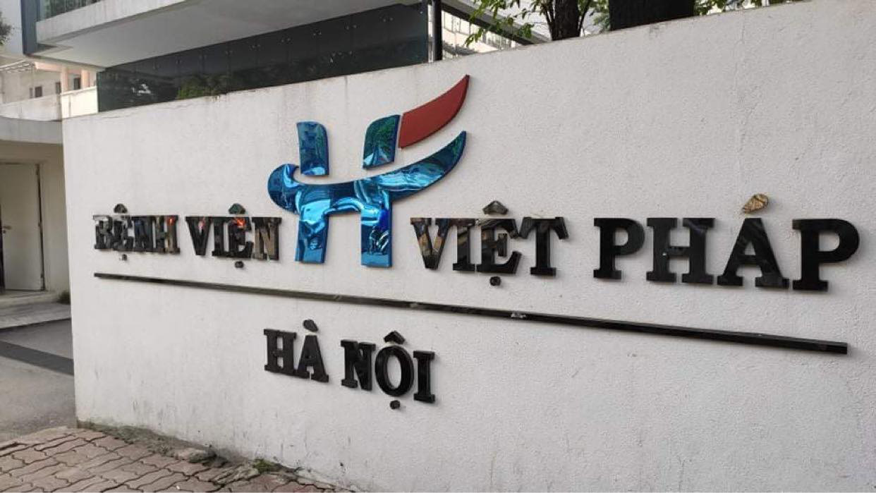 Sản phụ tử vong ở Bệnh viện Việt Ph&aacute;p c&oacute; thể do băng huyết sau sinh - Ảnh 1.
