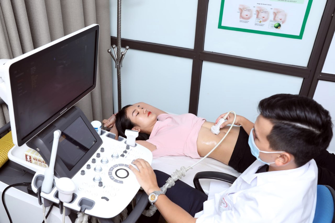 Hà Nội: Khám sức khỏe miễn phí cho gần 300 nữ cán bộ Công đoàn