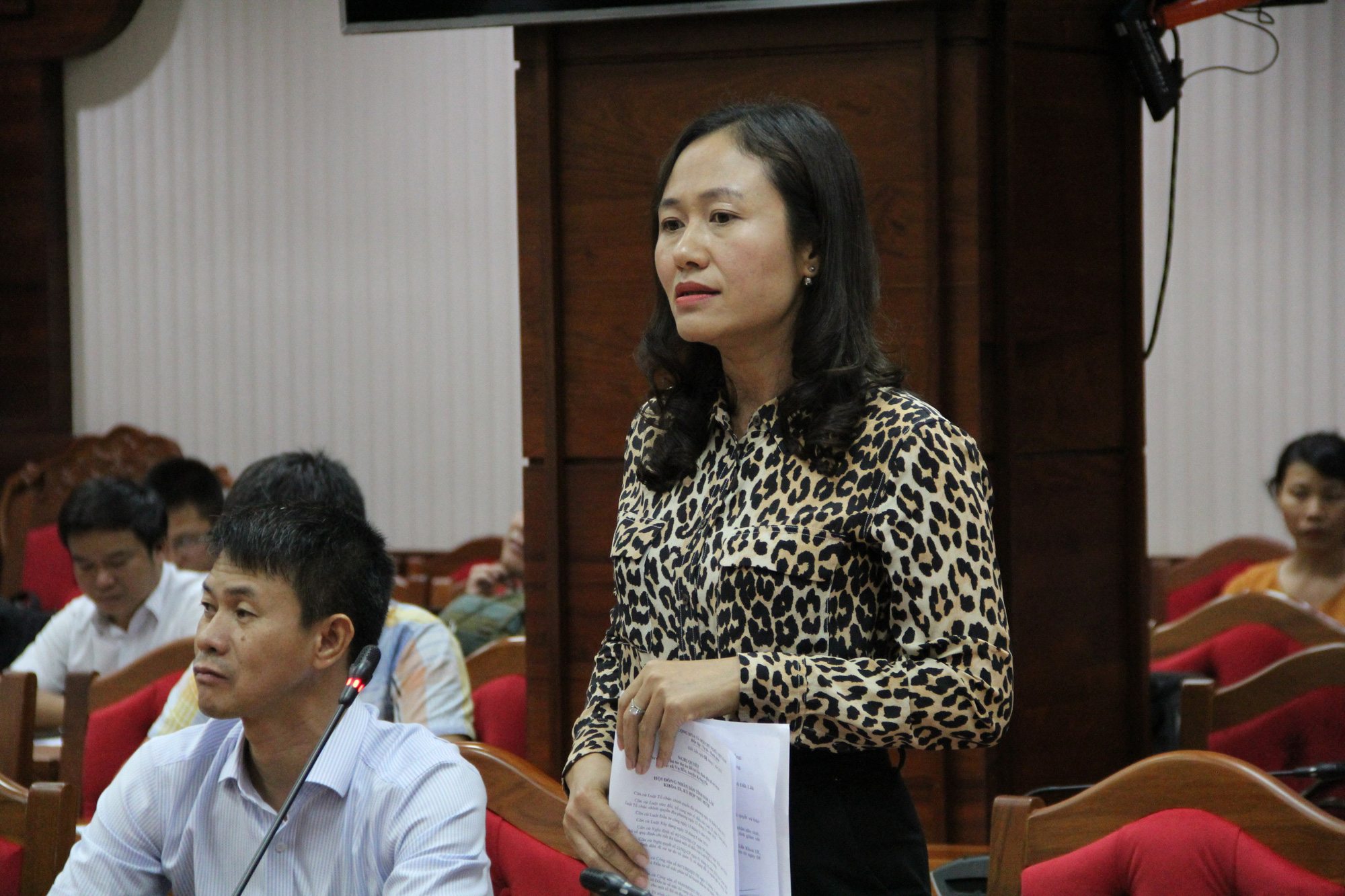 Vụ học sinh phải đi vệ sinh vào bô: Khẩn trương xây nhà vệ sinh