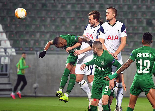 Arsenal ngược d&ograve;ng kỳ lạ, Harry Kane ghi b&agrave;n thứ 200 cho Tottenham - Ảnh 1.