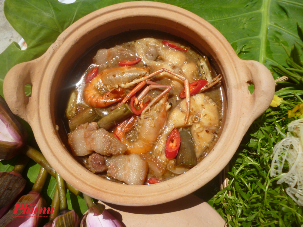 Được mùa bông súng mắm kho - Ảnh 5.