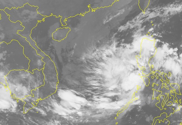 &Aacute;p thấp nhiệt đới mạnh l&ecirc;n th&agrave;nh b&atilde;o giật cấp 11 hướng v&agrave;o Nam Trung bộ - Ảnh 2.