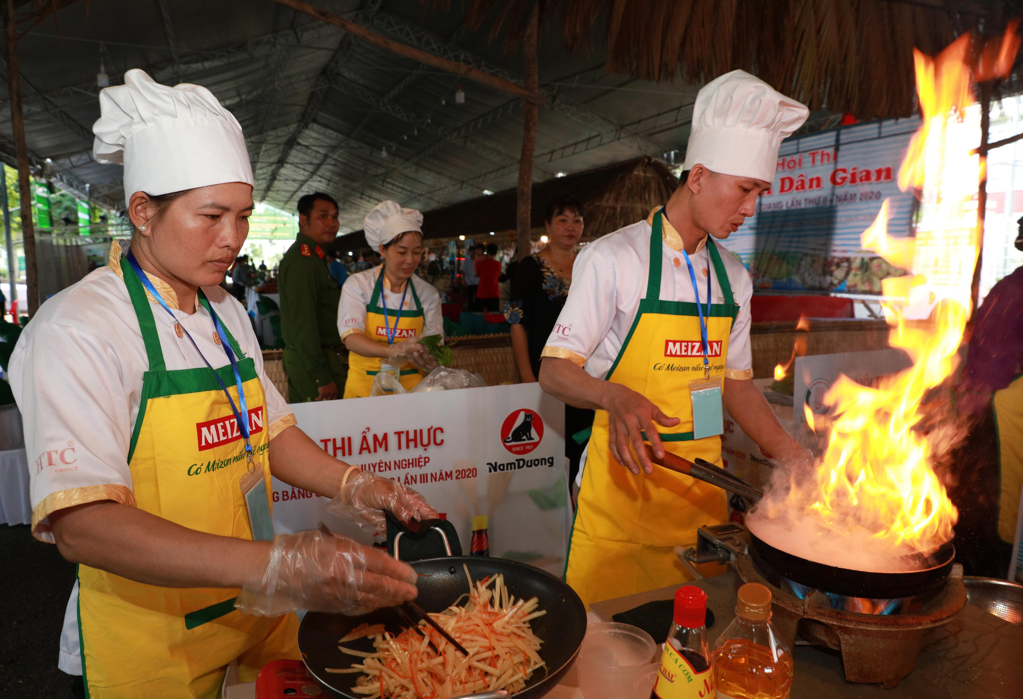 B&iacute; thư Tỉnh ủy Hậu Giang chạy bộ c&ugrave;ng hơn 7.000 vận động vi&ecirc;n - Ảnh 25.