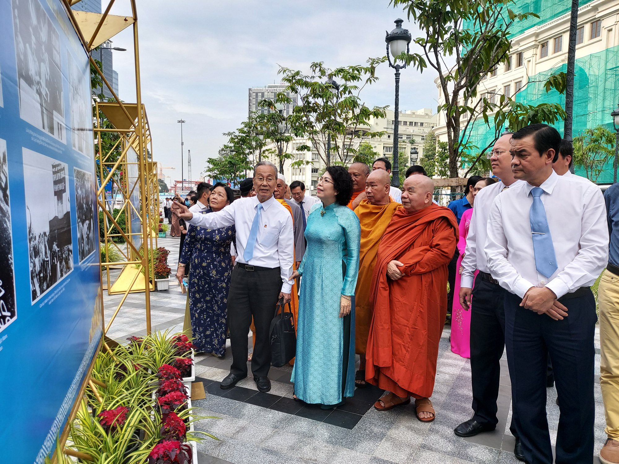 Triển lãm ảnh "MTTQ Việt Nam - nơi hội tụ sức mạnh khối đại đoàn kết toàn dân tộc"